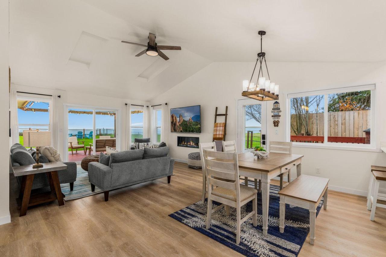 @ Marbella Lane - Wave House, Your Oceanfront Retreat! Oak Harbor Eksteriør bilde