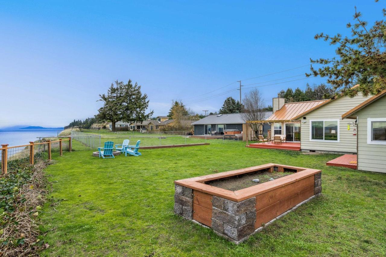 @ Marbella Lane - Wave House, Your Oceanfront Retreat! Oak Harbor Eksteriør bilde