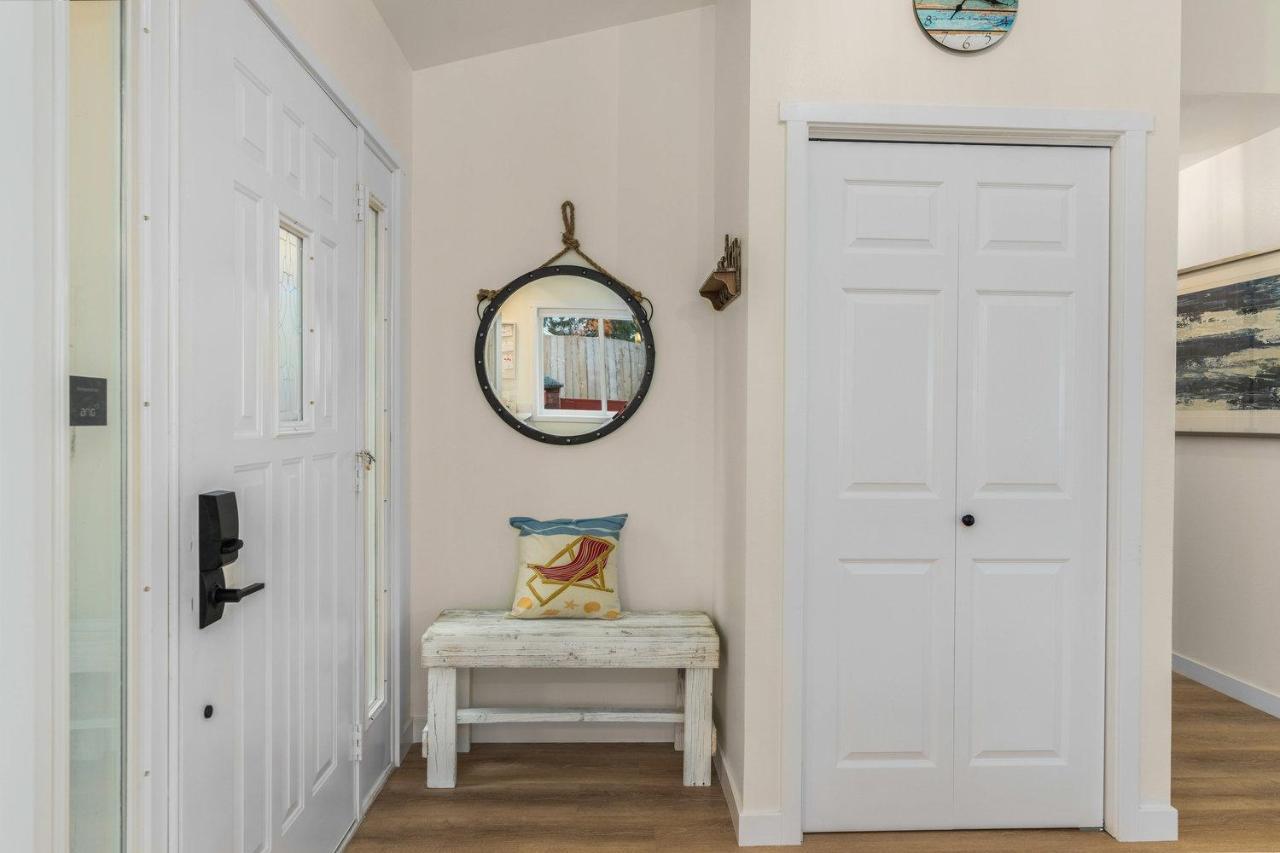 @ Marbella Lane - Wave House, Your Oceanfront Retreat! Oak Harbor Eksteriør bilde