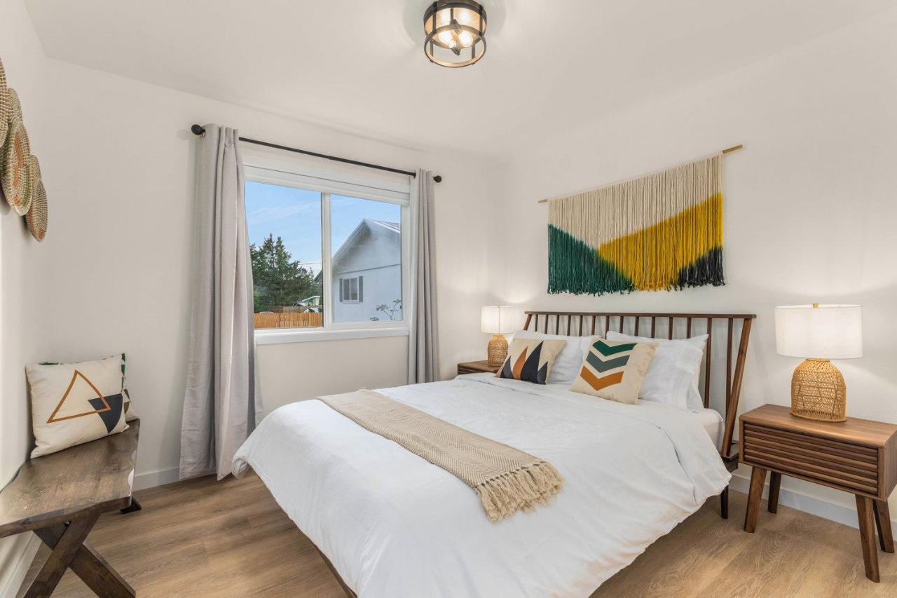 @ Marbella Lane - Wave House, Your Oceanfront Retreat! Oak Harbor Eksteriør bilde
